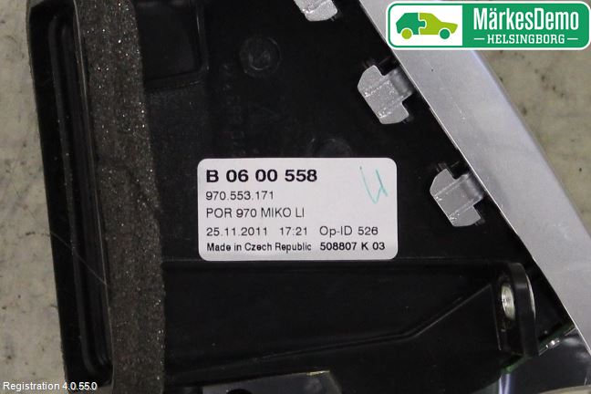 Porsche PANAMERA 09- Dashbord Kanal - Dyse