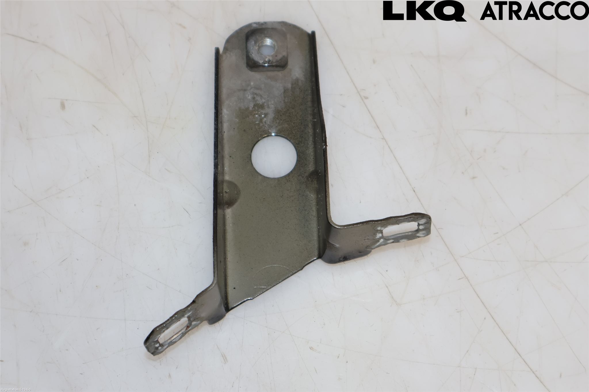 BMW 3 F30/F31/F80 12-19 Frontskjermfeste Venstre