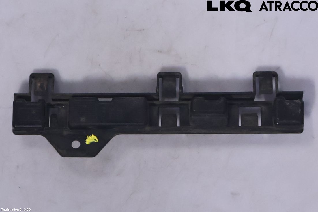 BMW 3 F30/F31/F80 12-19 Kanalskjørt Venstre