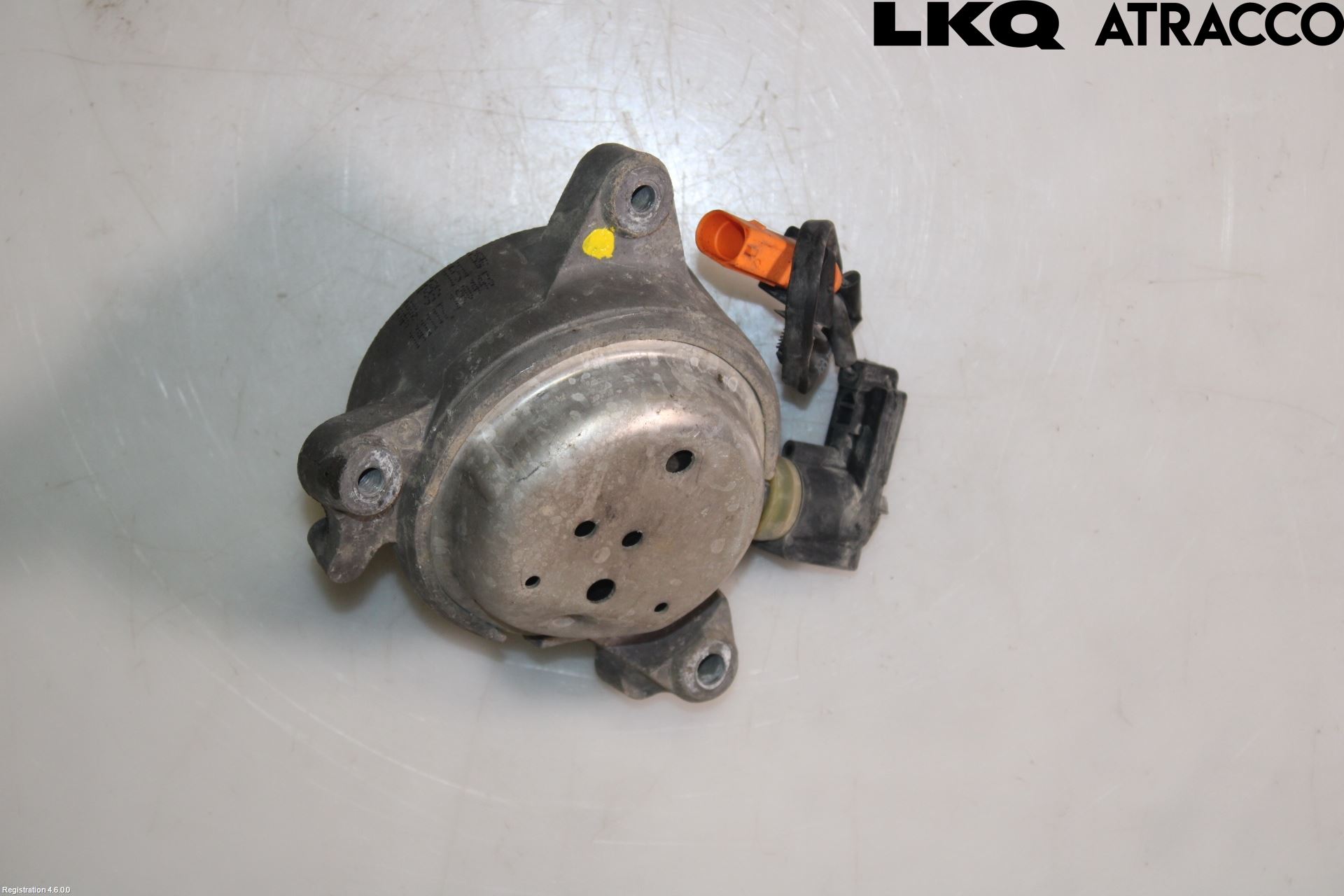 Audi A8/S8 4H 10-17 Motor Feste Gummi
