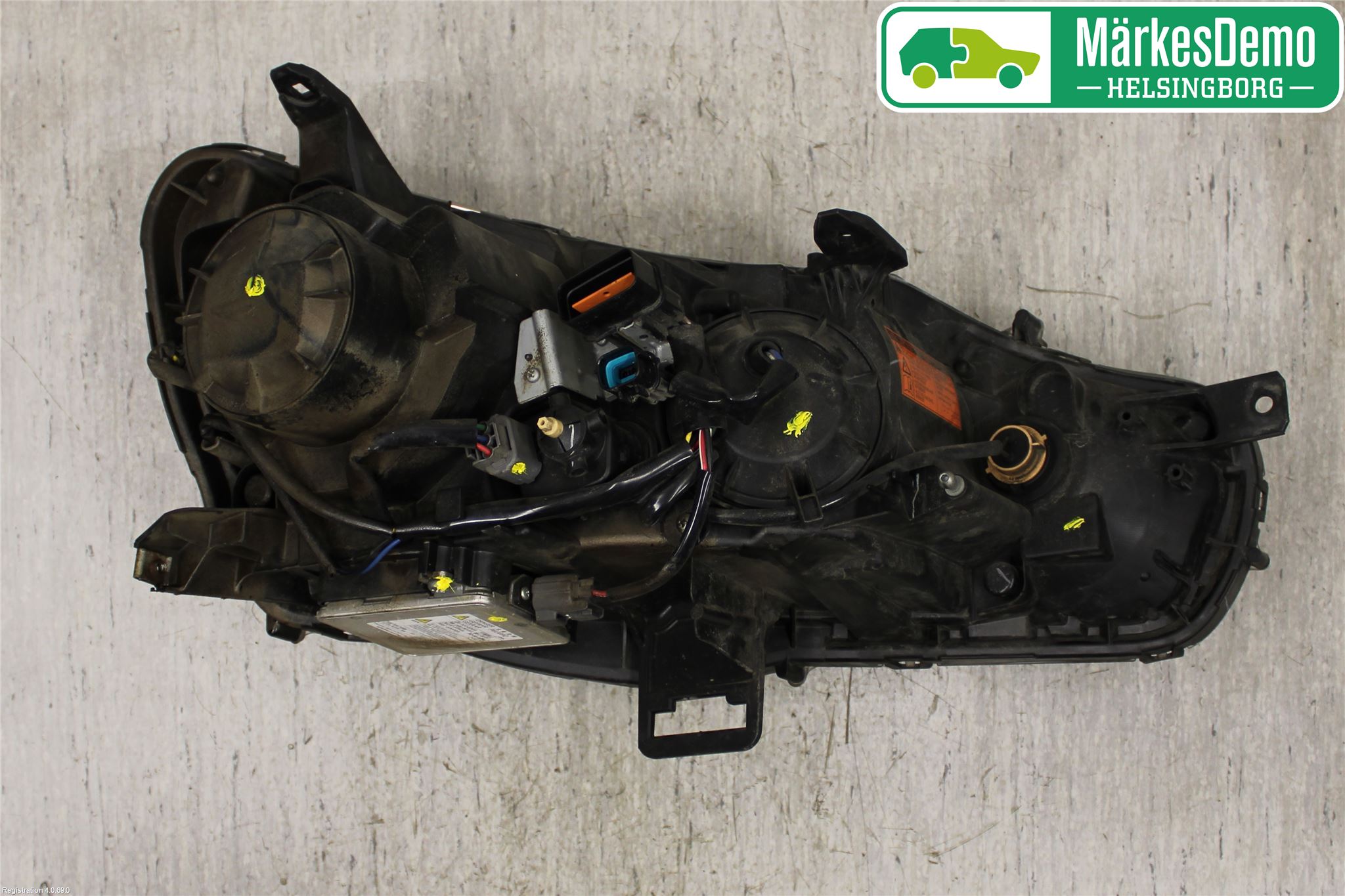 Mitsubishi LANCER 07-14 Frontlykt Venstre