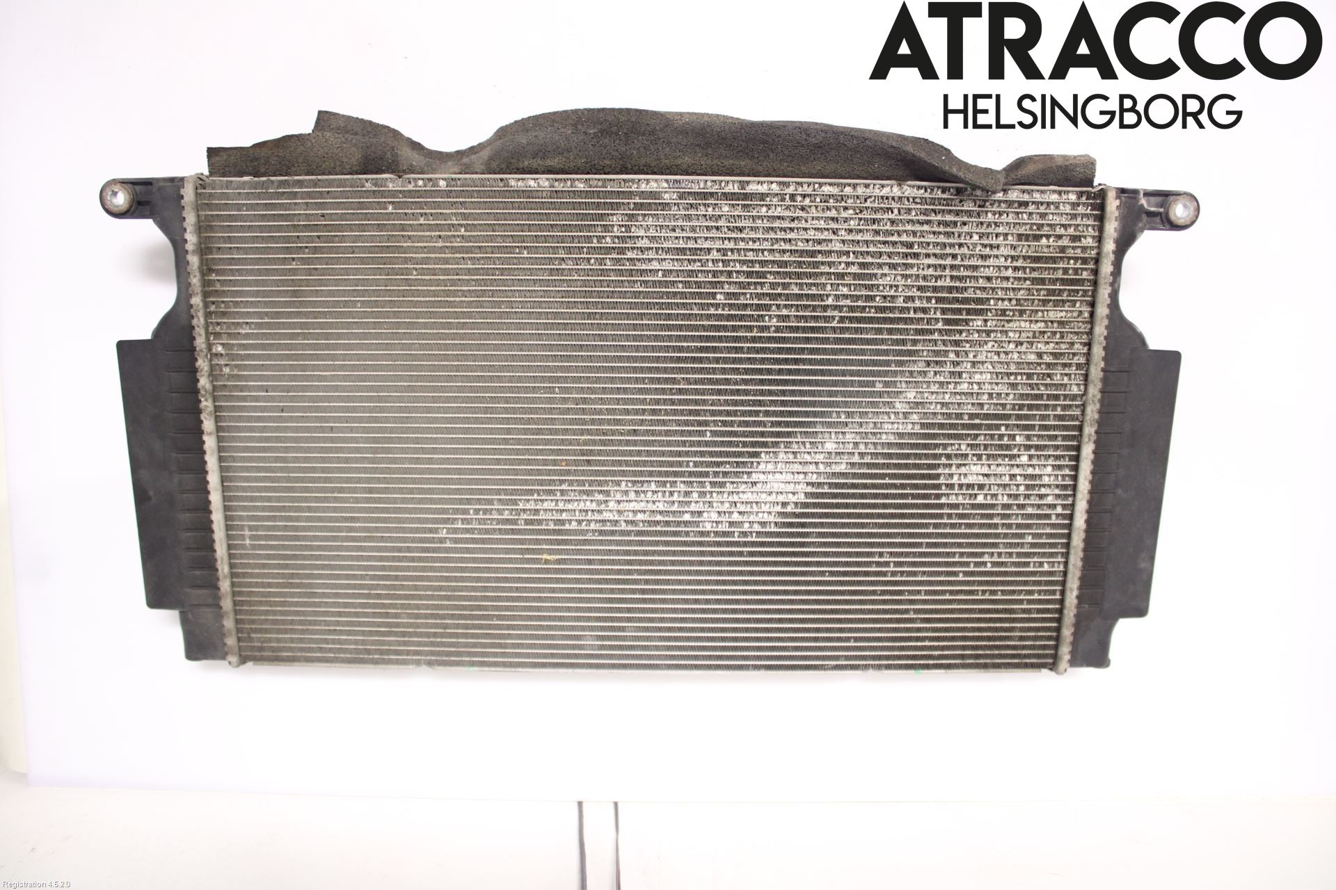 Toyota AVENSIS 09-15 Radiator Manuell