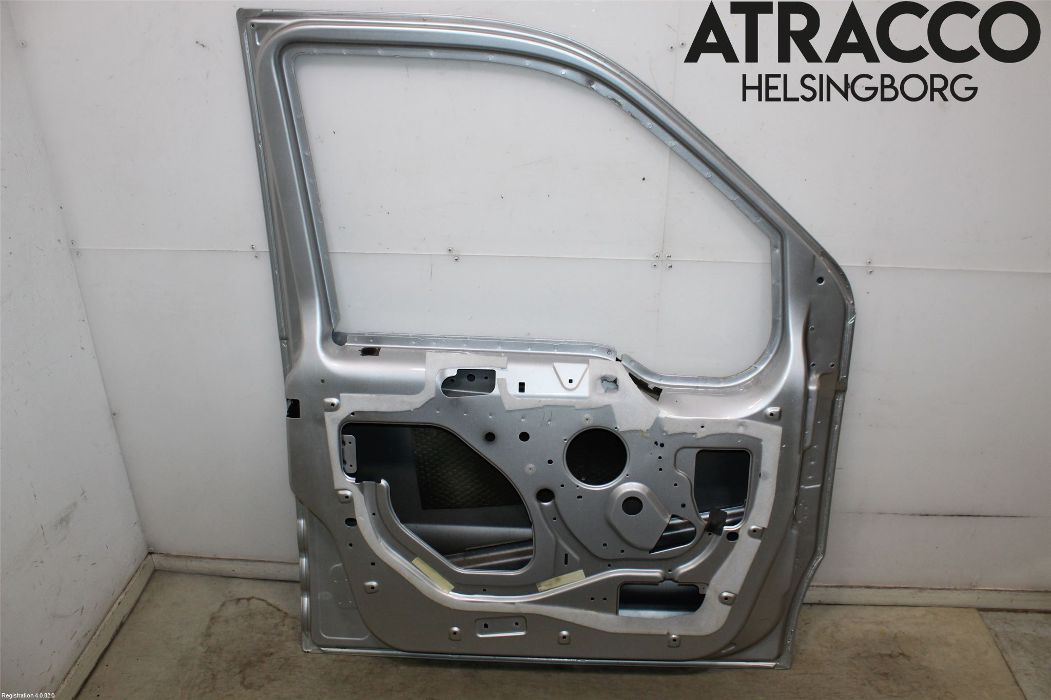 Ford TRANSIT CONNECT 09-13 Dør 4D Foran Venstre