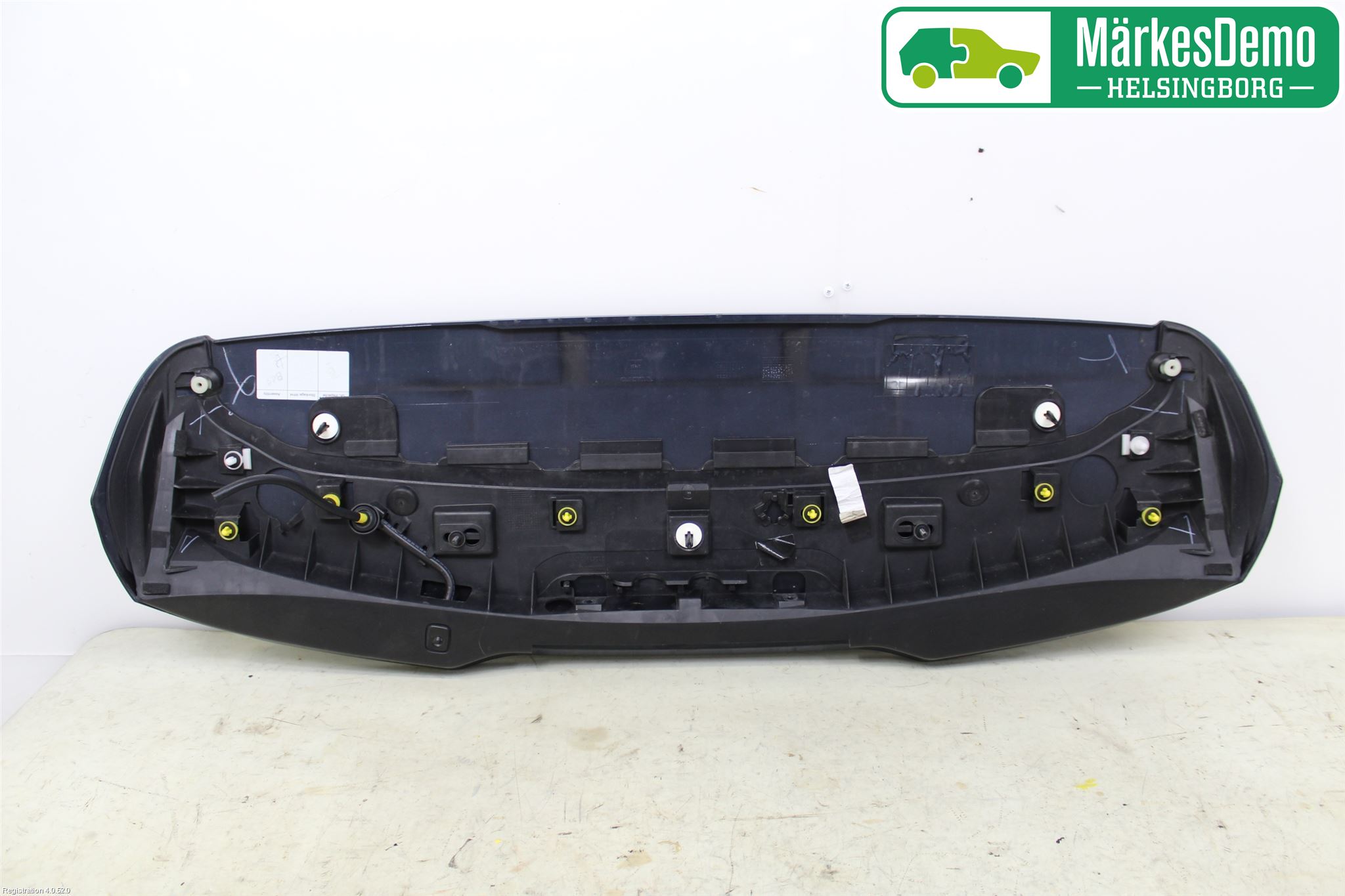 Volvo V40 CROSS COUNTRY 13-19 Spoiler Bakluke