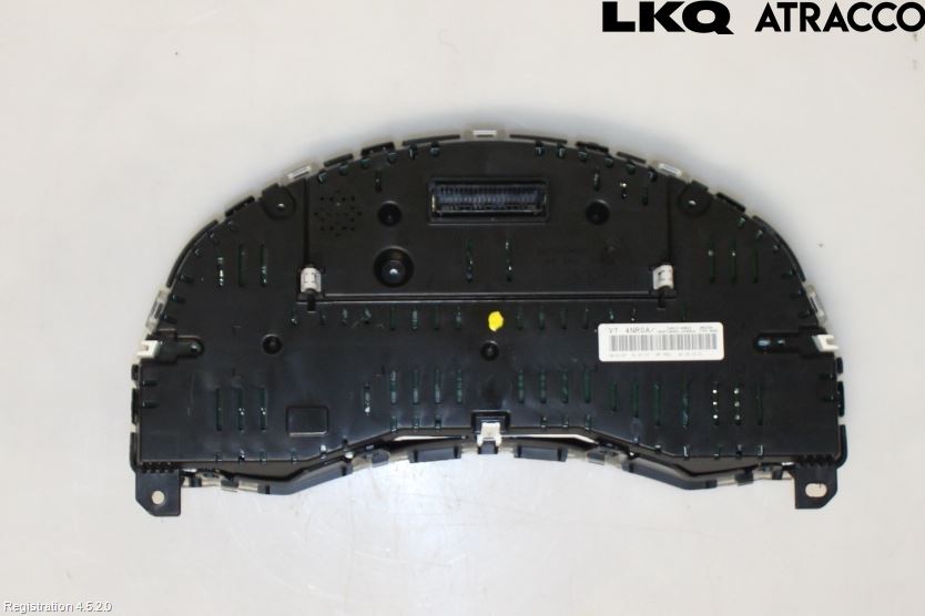 Nissan LEAF 11-17 Instr Kombinert