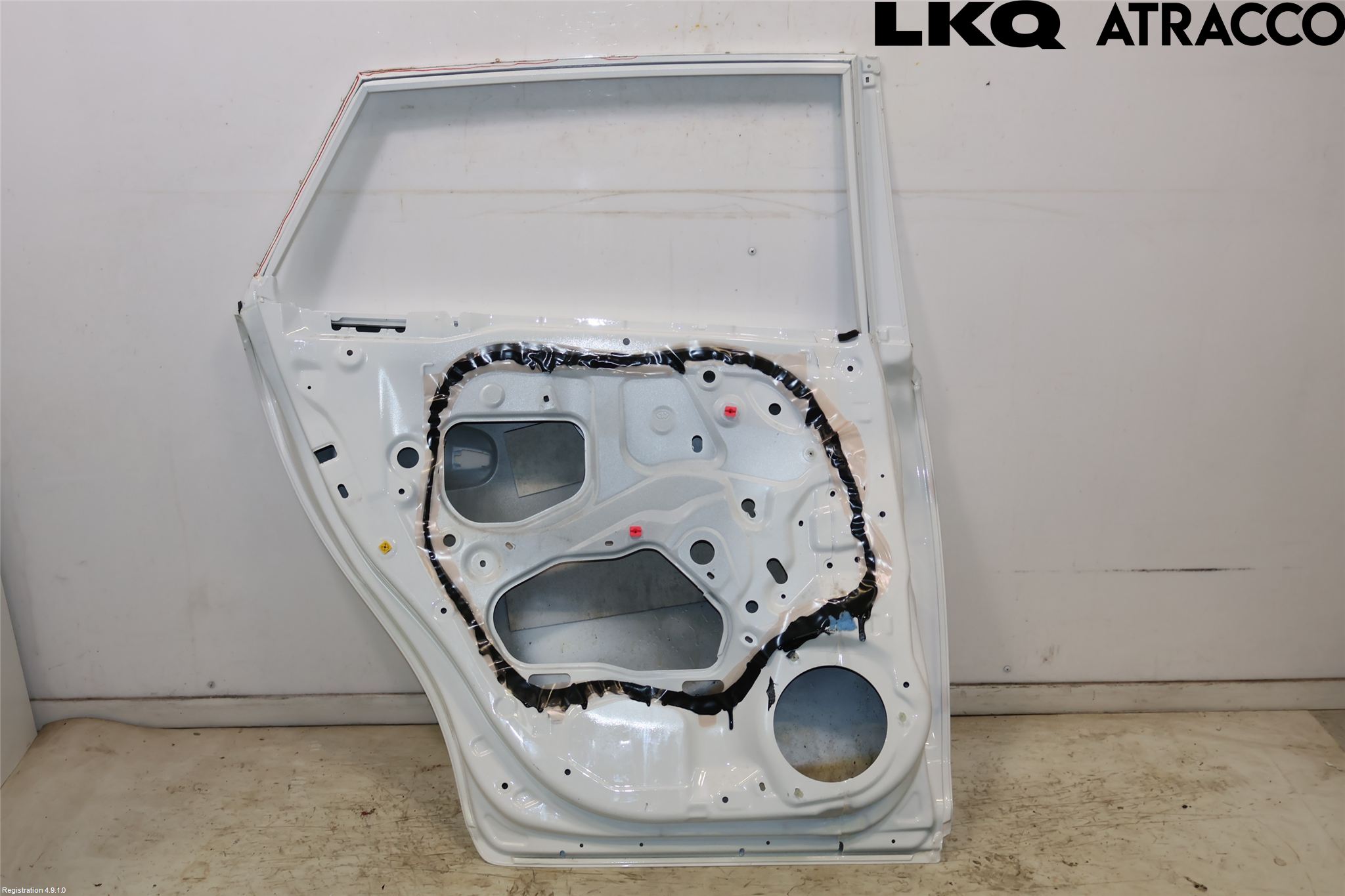 Toyota AVENSIS 09-15 Dør 4D Bak Venstre
