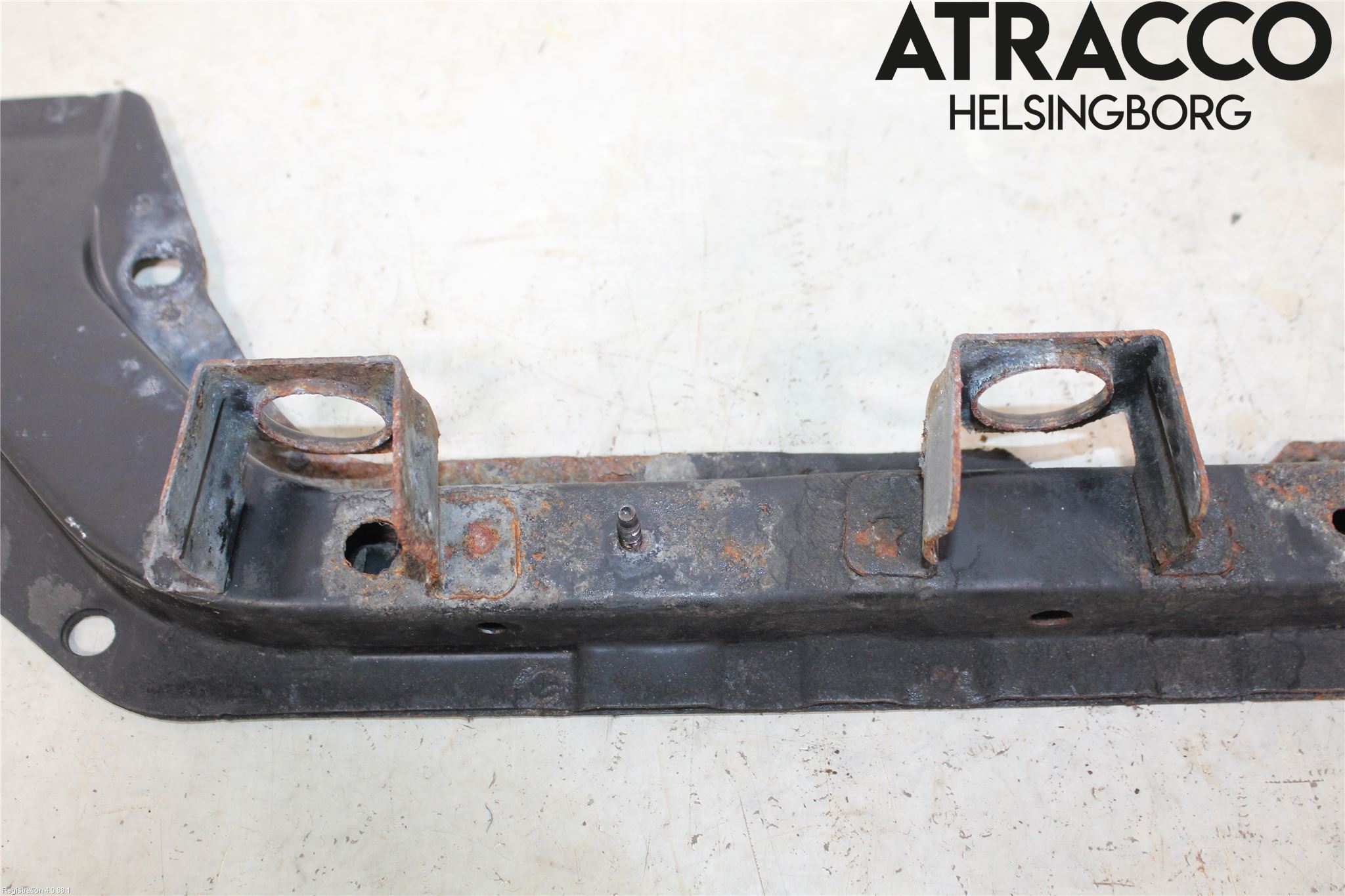 Nissan X-TRAIL 14-21 Radiator Feste - Ramme - Bjelk