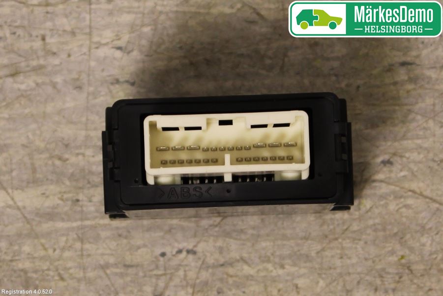 Toyota RAV4 13-18 Rele Viskermotor