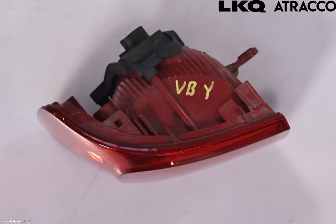 Volkswagen VW TOURAN 10-15 Baklykt Venstre