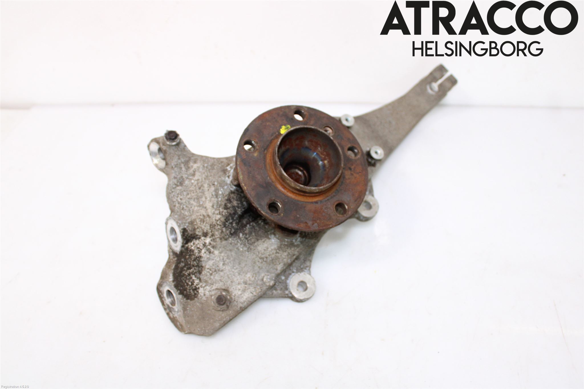 BMW 5 F10/F11/F18 09-17 Spindel Vf