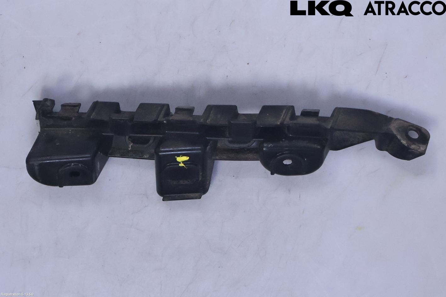 Volkswagen VW PASSAT 11-14 Støtfangerfeste Foran Høyre
