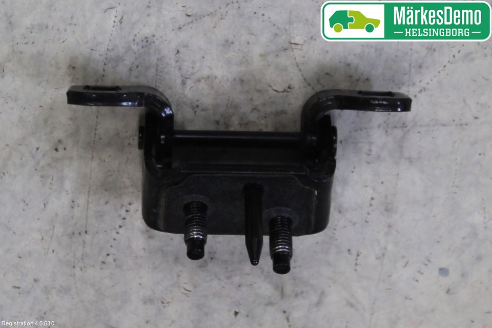 Volvo XC60 14-17 Bakluke Hengsel Venstre