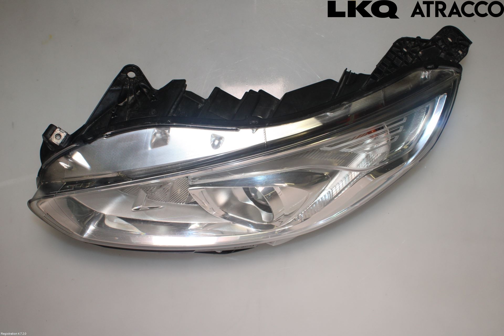 Ford S-MAX 06-15 Frontlykt Venstre