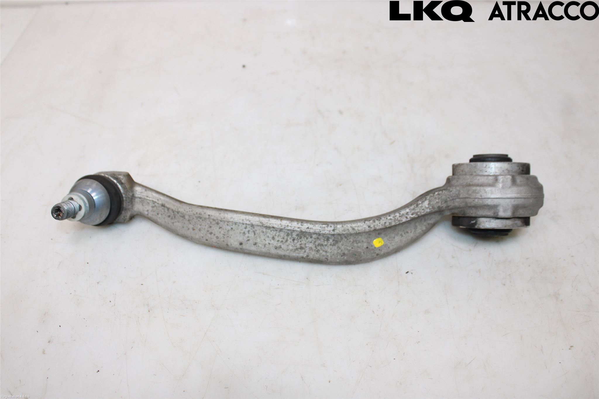 Mercedes-Benz MB E-KLASS (W213) 16-23 Bærearm Foran Venstre Nedre