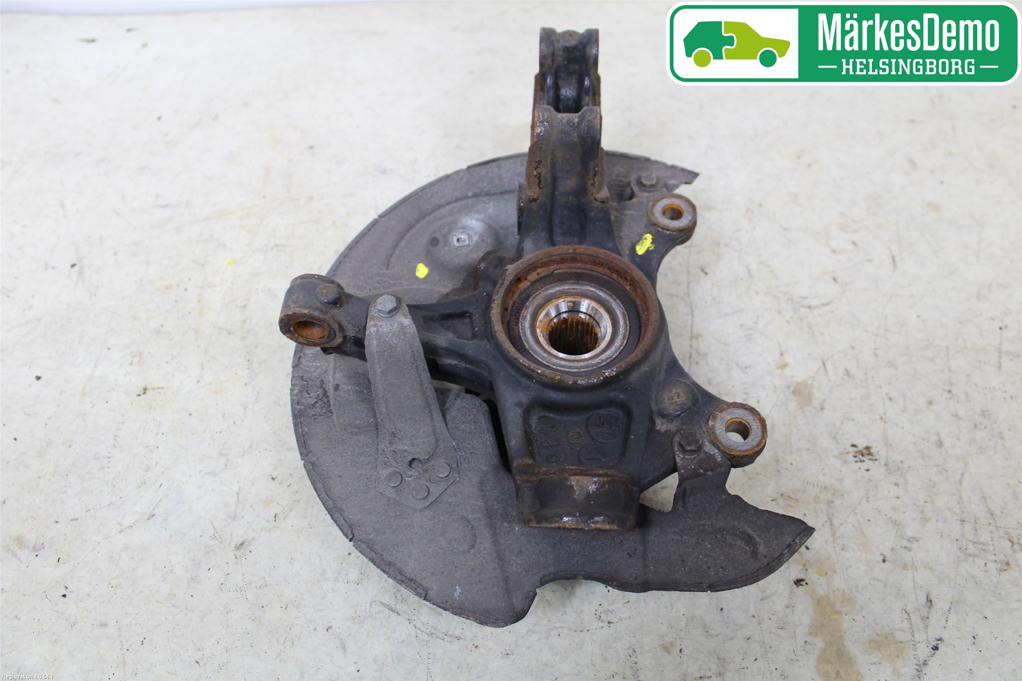 Peugeot 3008 17-24 Spindel Vf