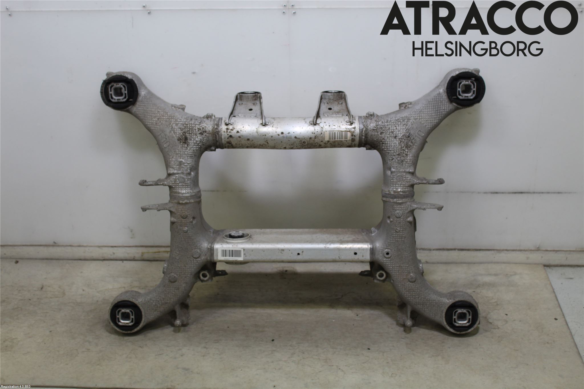 BMW 5 F10/F11/F18 09-17 Bakaksel Feste Travers-Ramme