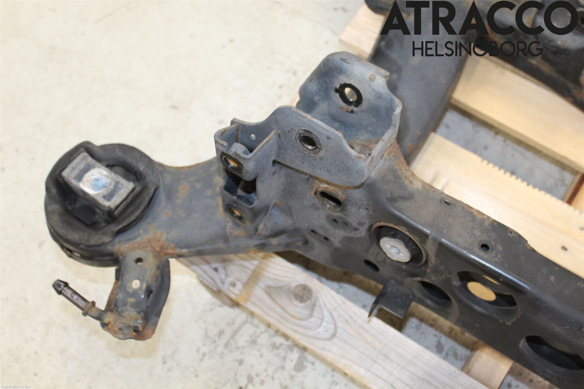Jeep GRAND CHEROKEE 10-20 Bakaksel Feste Travers-Ramme