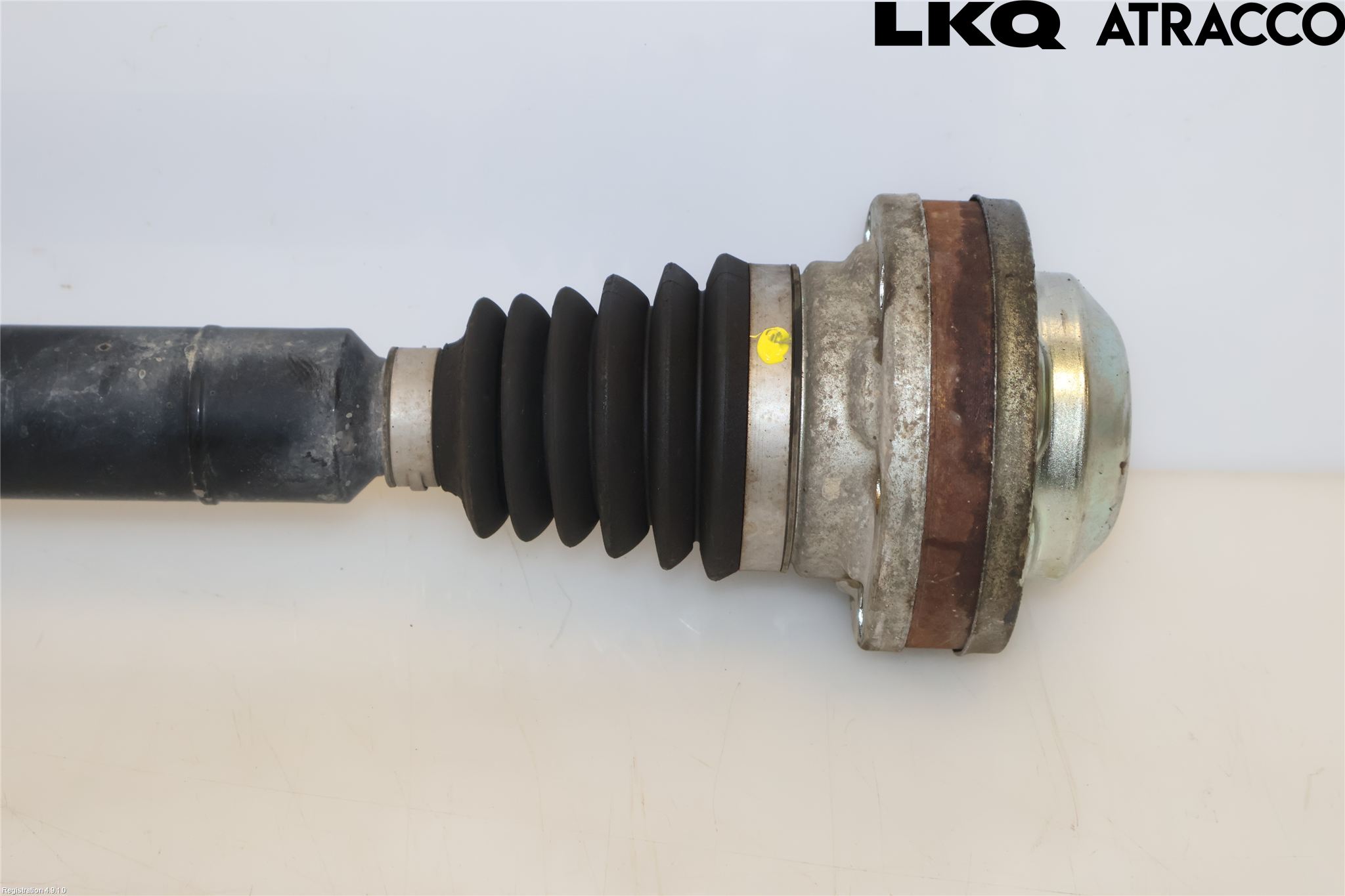 Volkswagen VW PASSAT 15-19 Drivaksel Foran Kompl Høyre