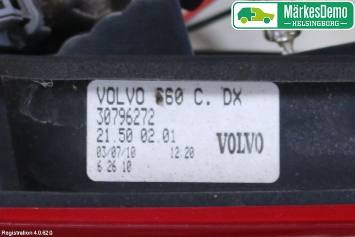 Volvo S60 11-13 Baklykt Høyre  På Luke(Indre)