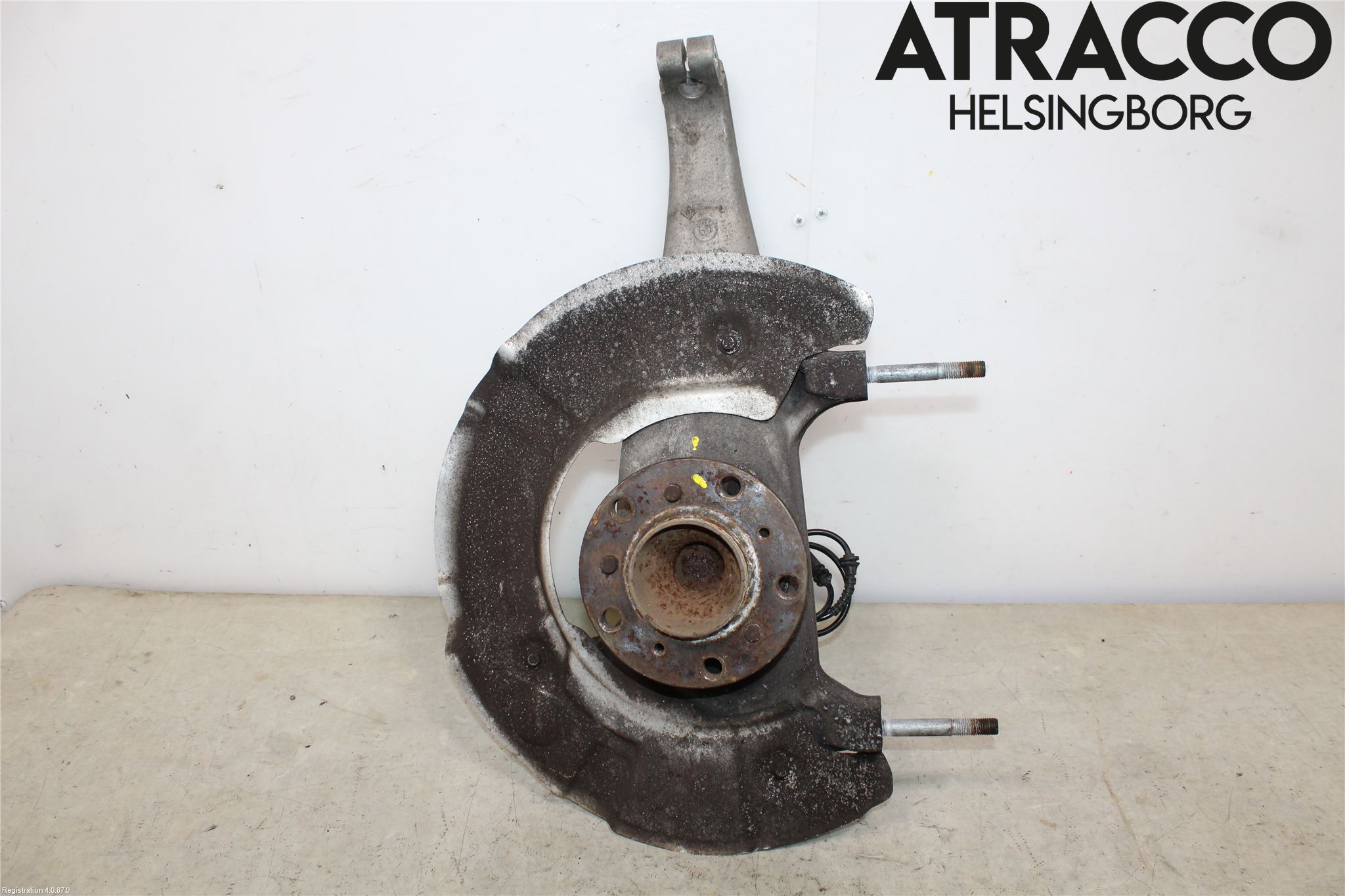 BMW 5 F10/F11/F18 09-17 Spindel Vf