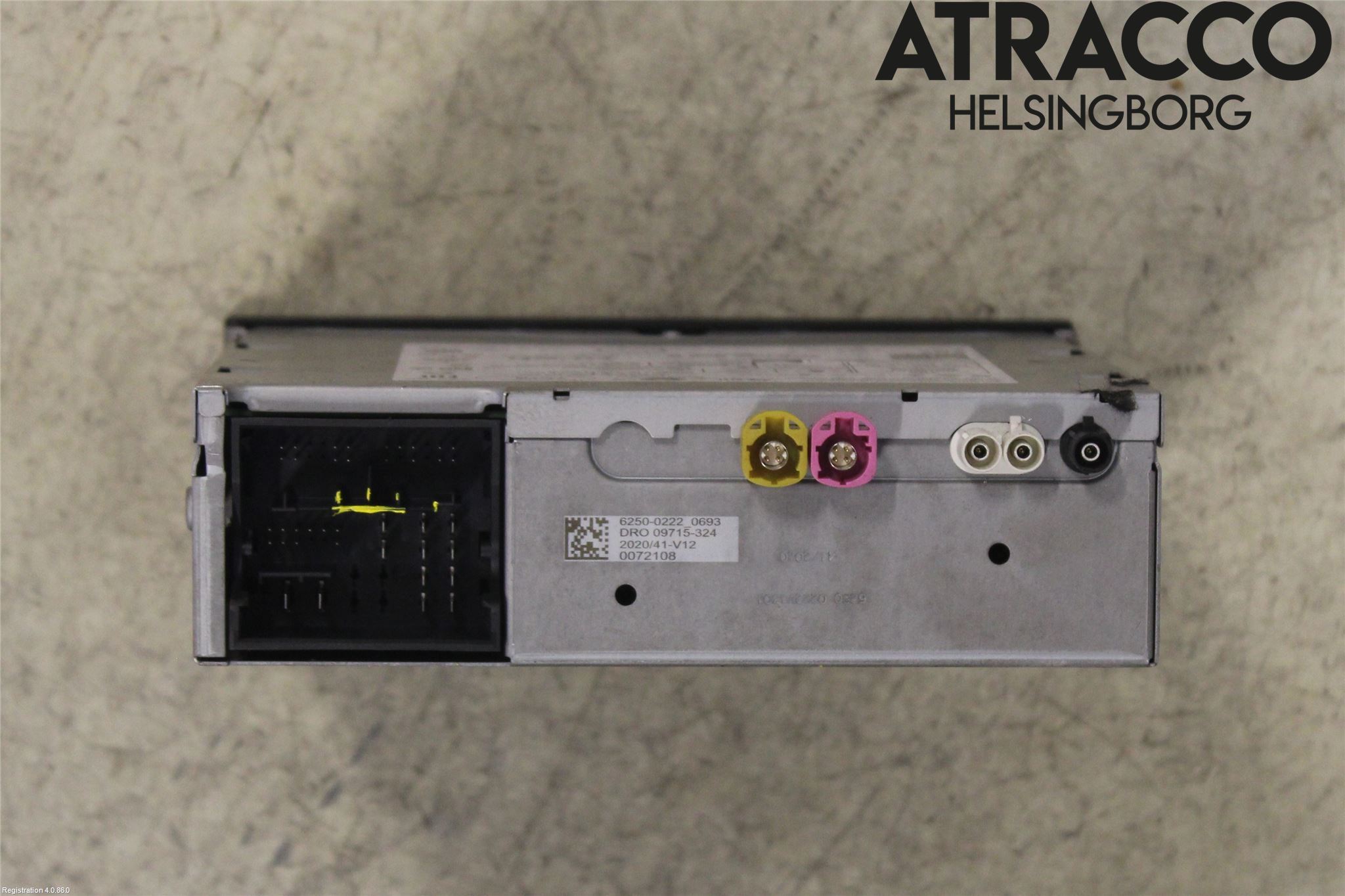 Volkswagen VW TOURAN 16- Stereo Radio