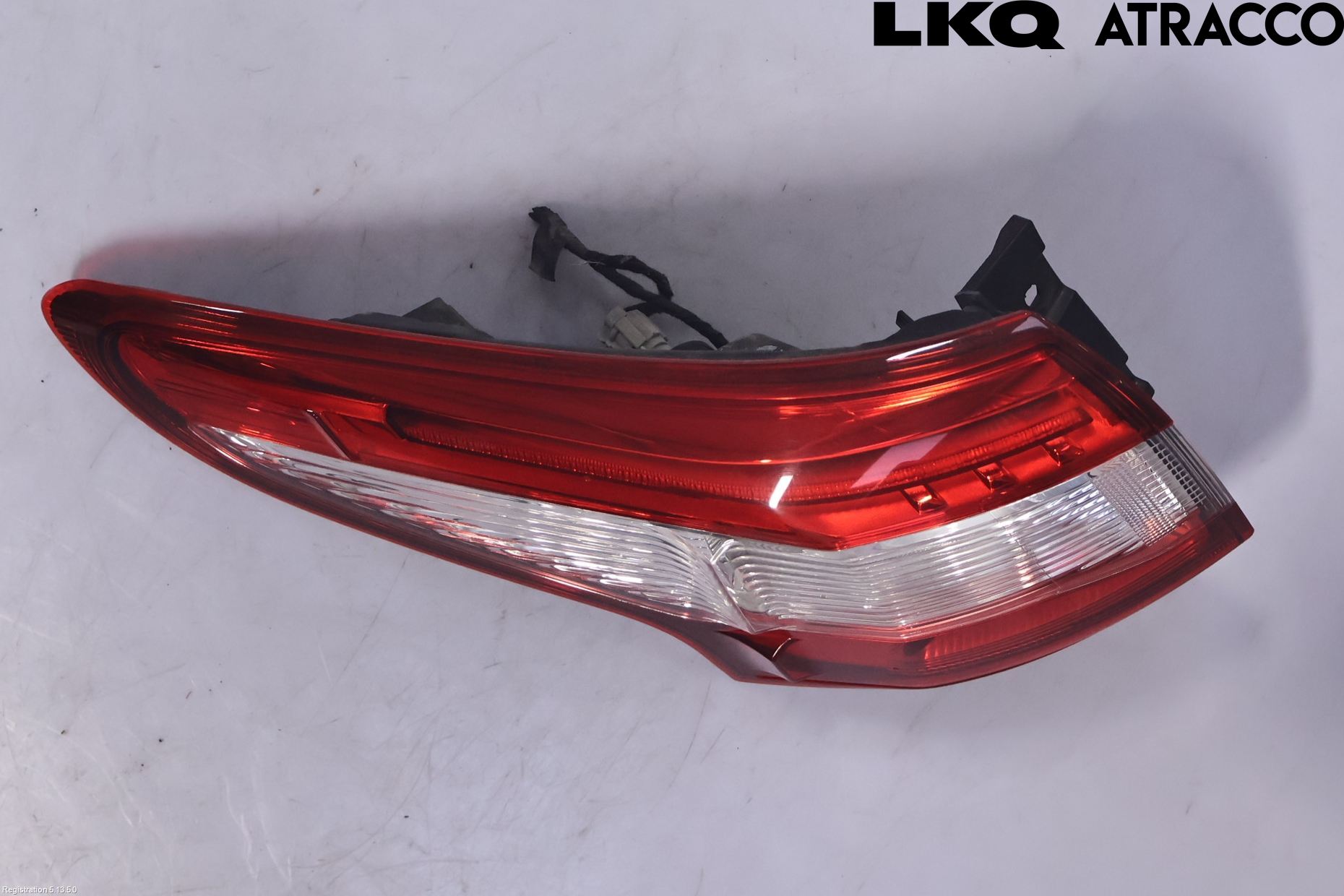 Nissan QASHQAI 14-17 Baklykt Venstre