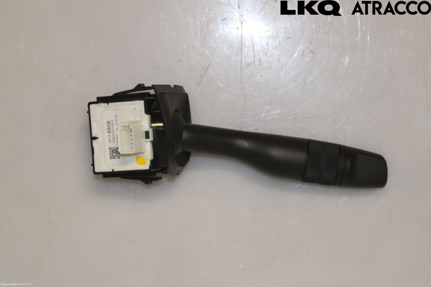 Opel ASTRA K 16-22 Bryter Ratt Visker - Spyler