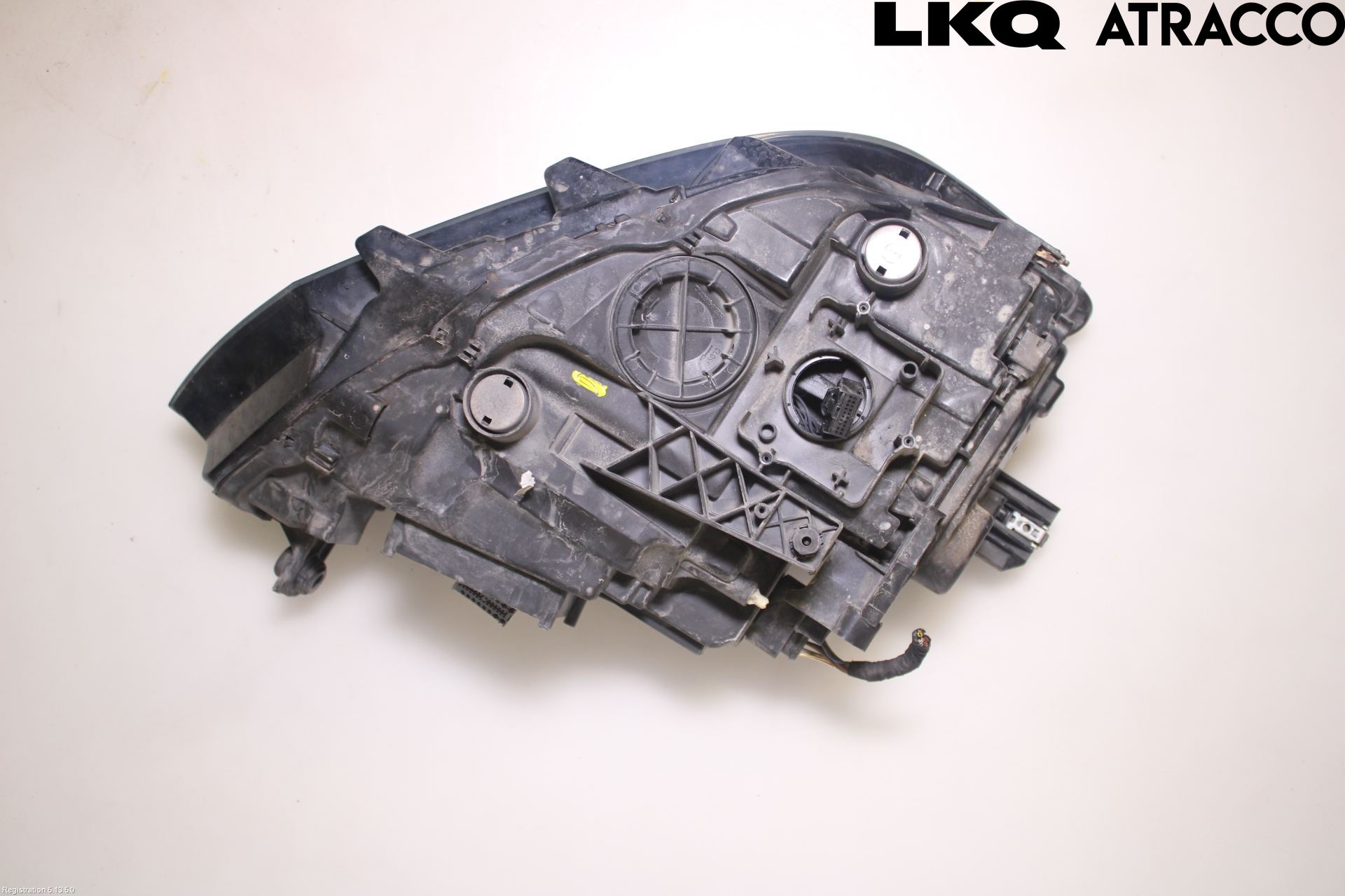 Volkswagen VW PASSAT 15-19 Frontlykt Venstre