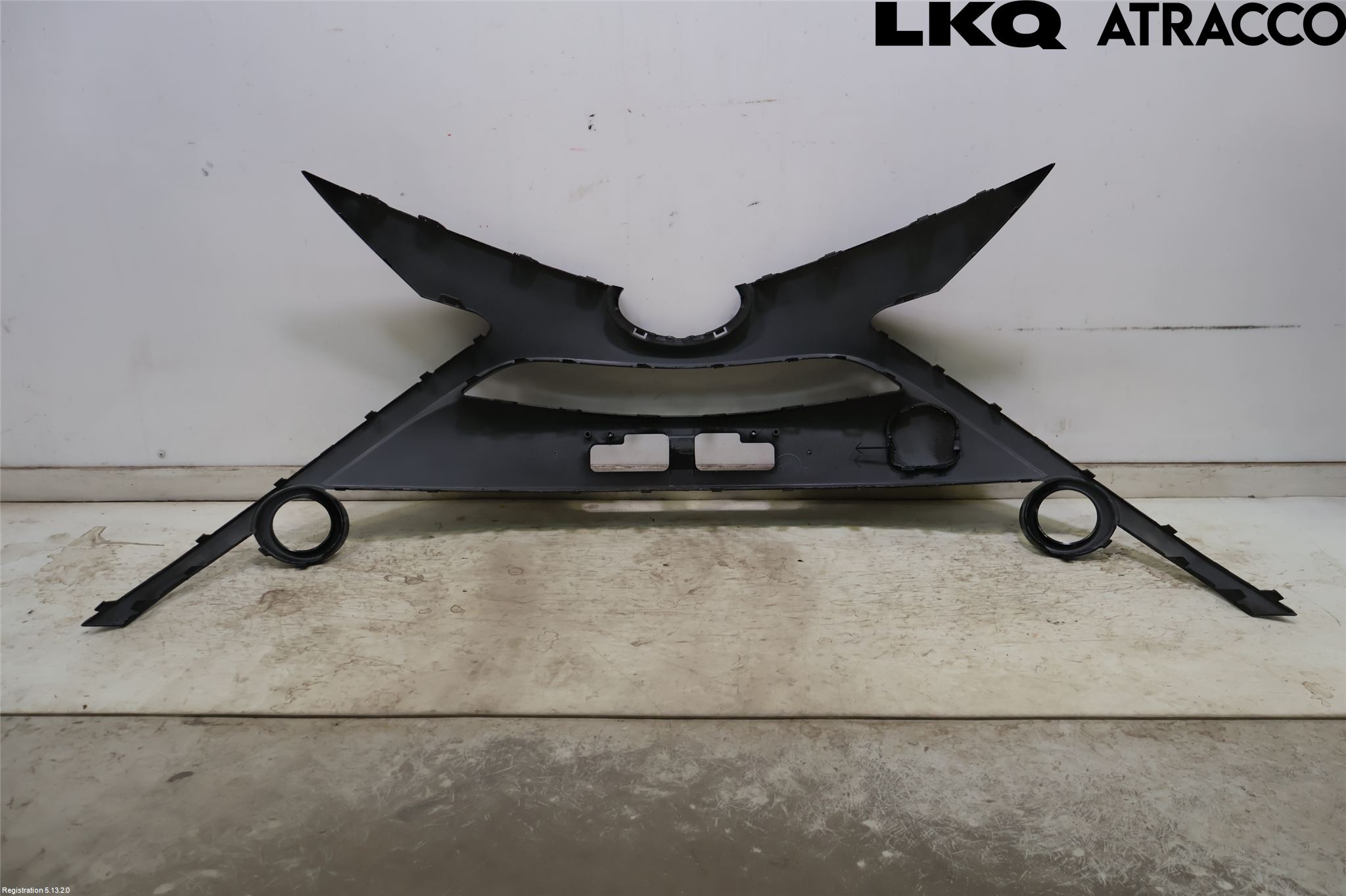 Toyota AYGO 15-21 Støtfanger Foran Midt Del