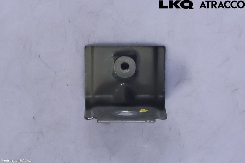 Volkswagen VW GOLF / E-GOLF VII 13-20 Frontskjermfeste Venstre