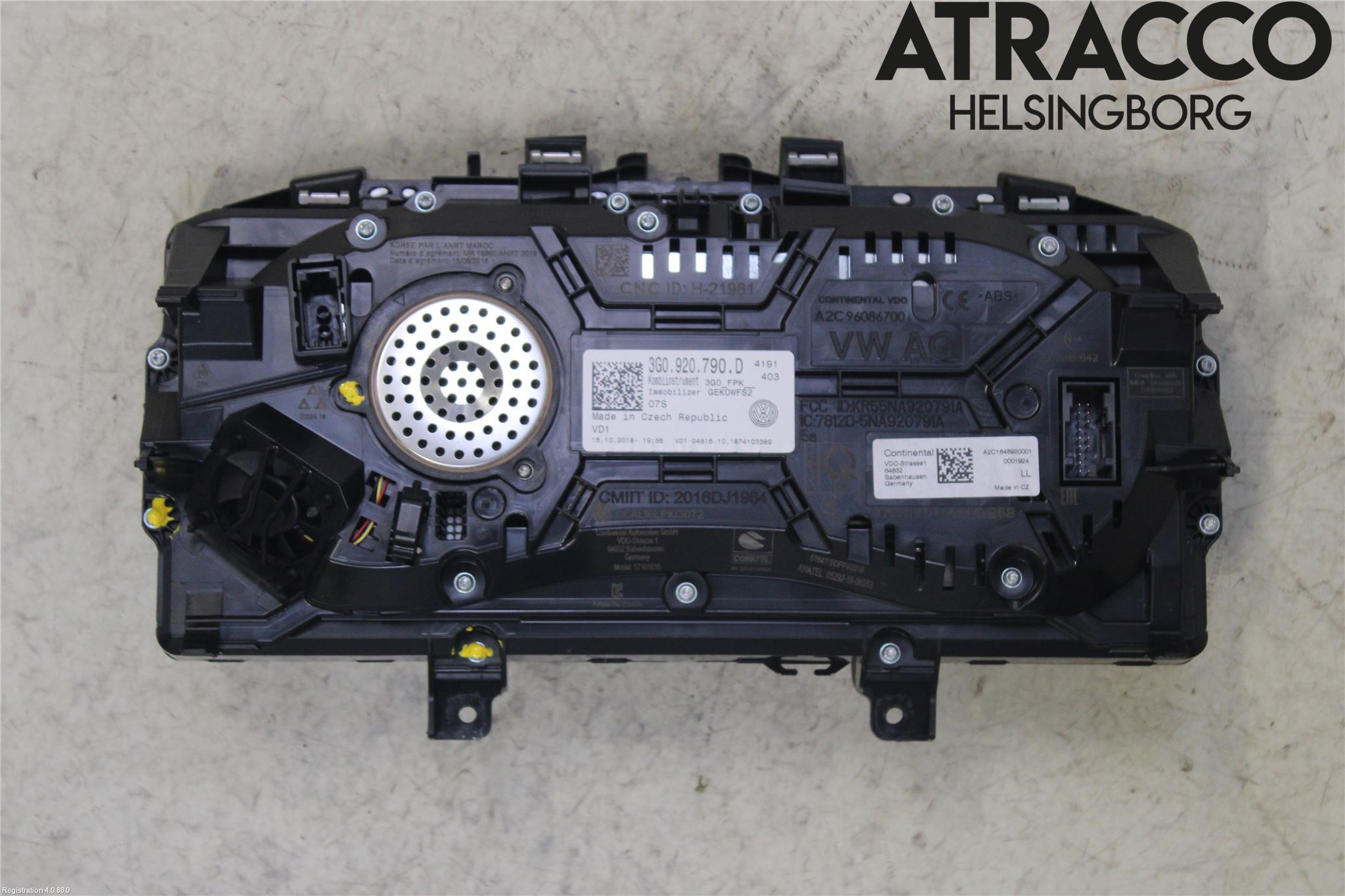 Volkswagen VW PASSAT 15-19 Instr Kombinert
