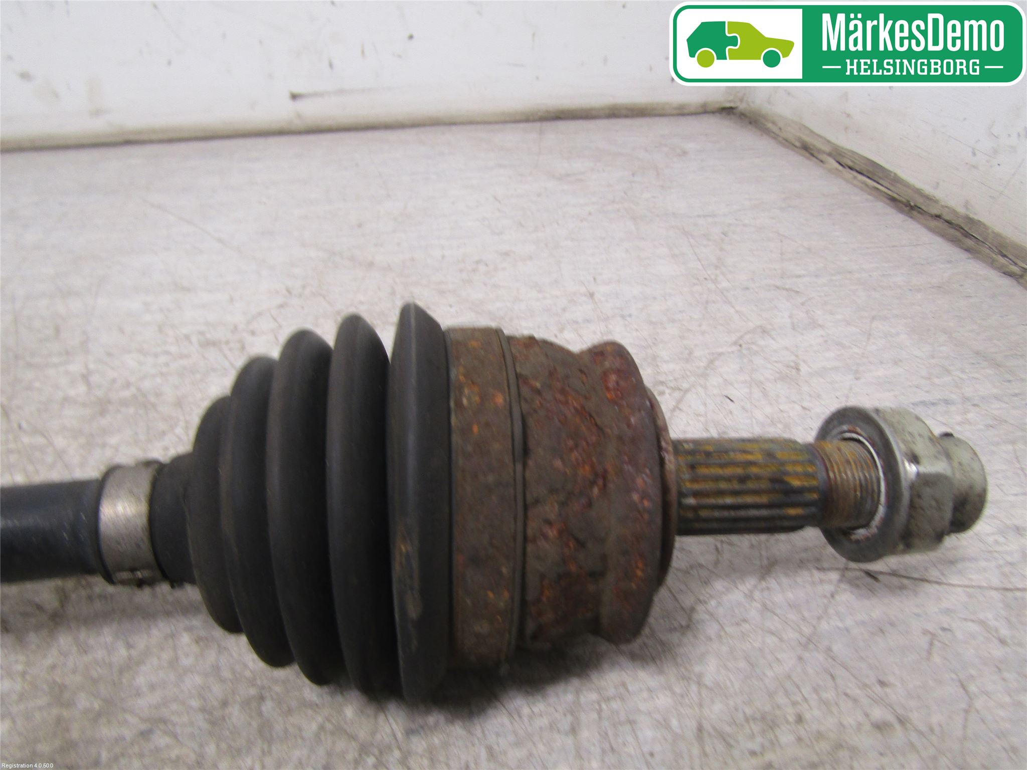 Opel CORSA D 07-14 Drivaksel Foran Kompl Venstre