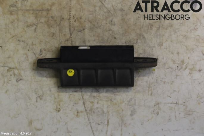 Toyota AVENSIS 09-15 Bakluke Handtak Ytre