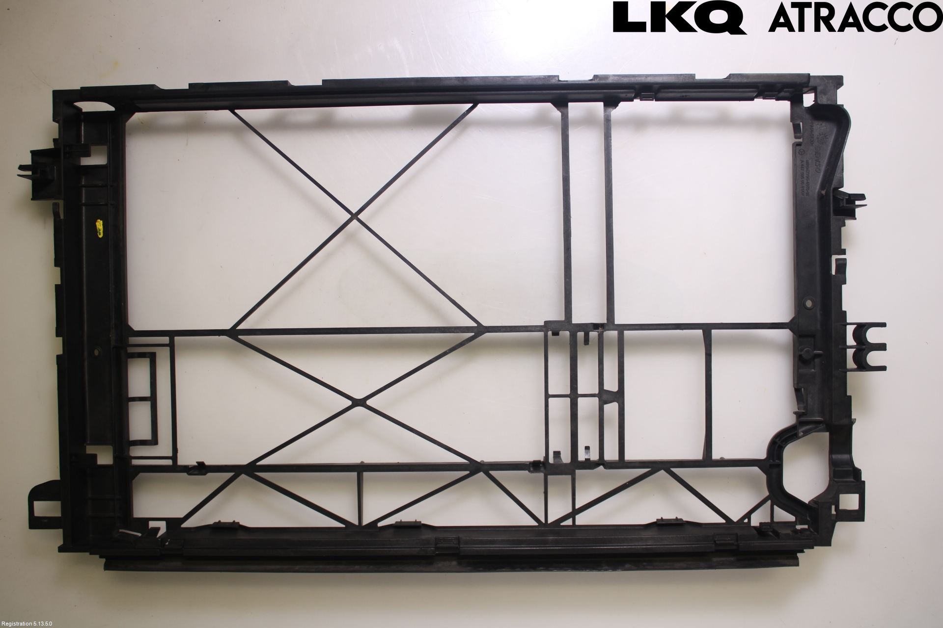 Mercedes-Benz MB VITO/V-KLASS (W640,W447,W448) 14- Radiator Feste - Ramme - Bjelk