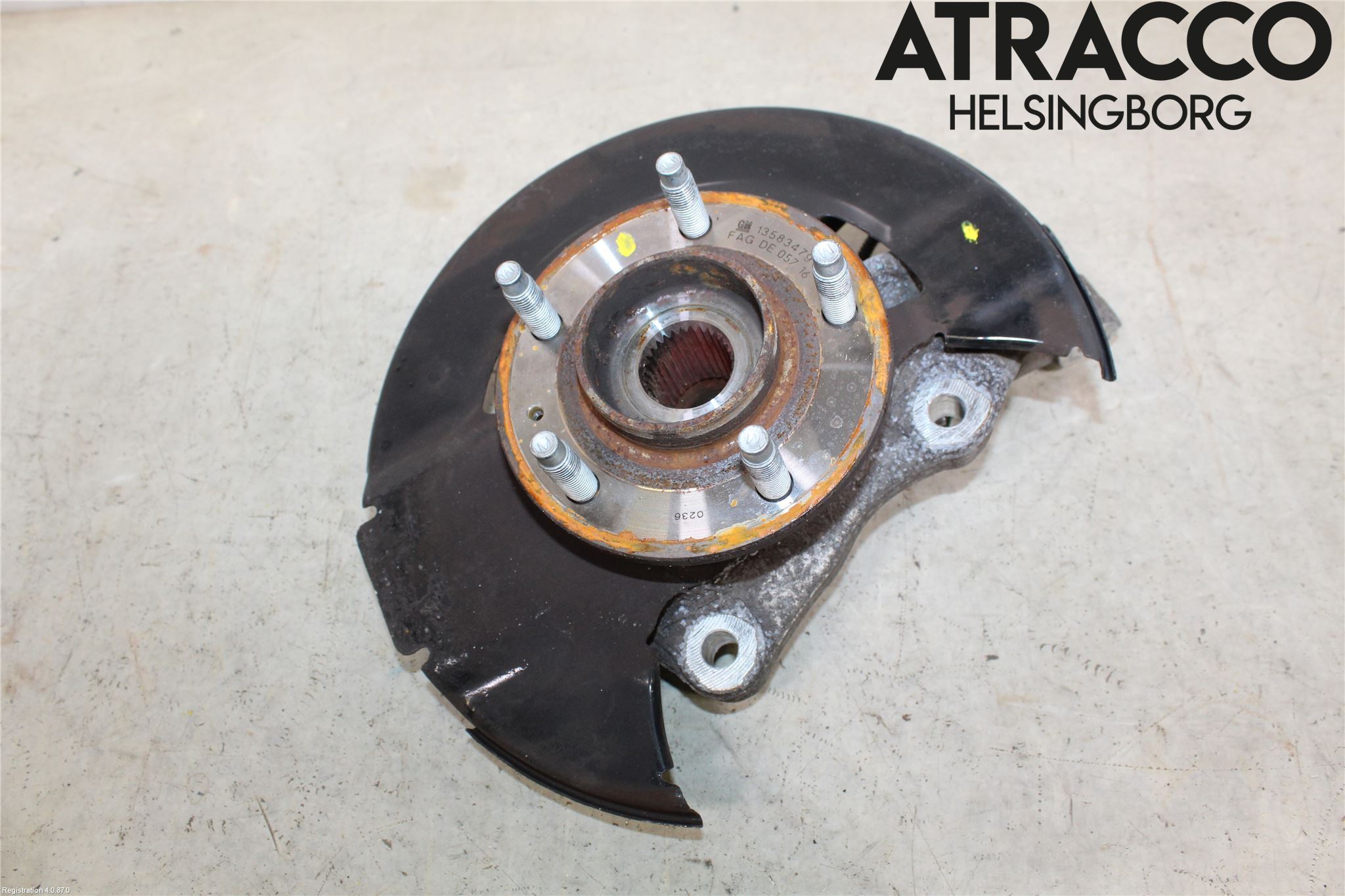 Opel ZAFIRA C 12-19 Spindel Hf