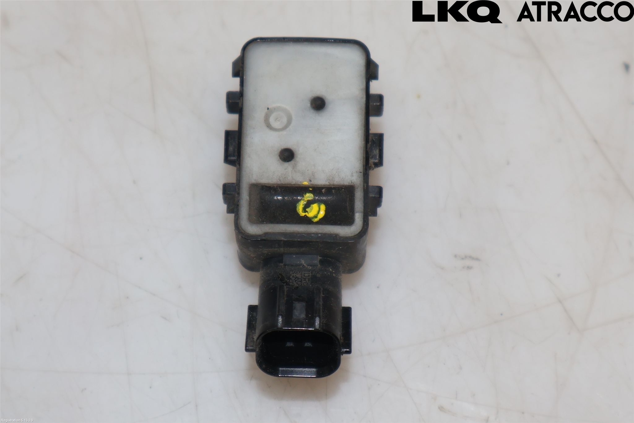 Lexus NX 300h 15-21 Sensor Parkering Front