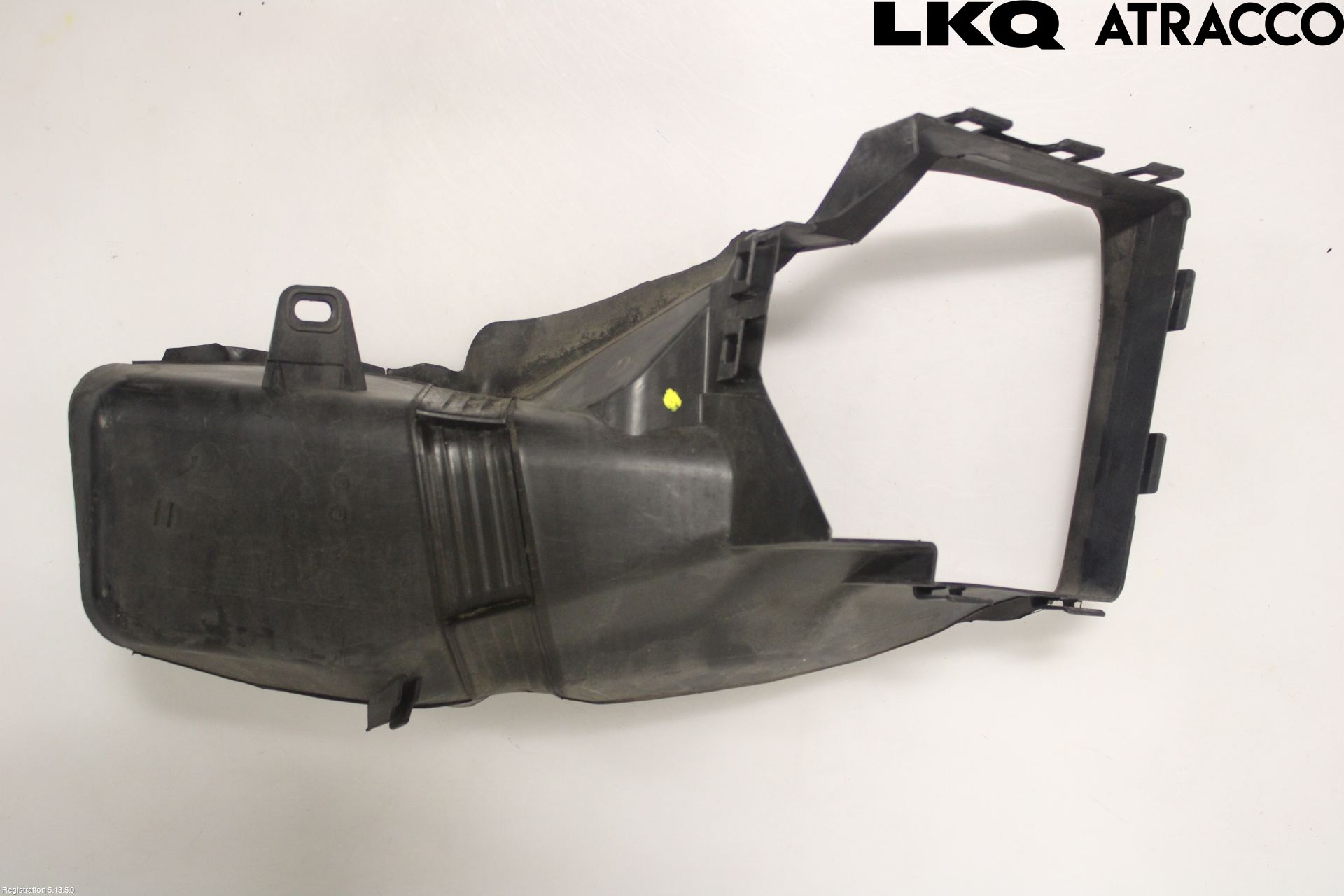Peugeot 3008 17-24 Luftstyring Front