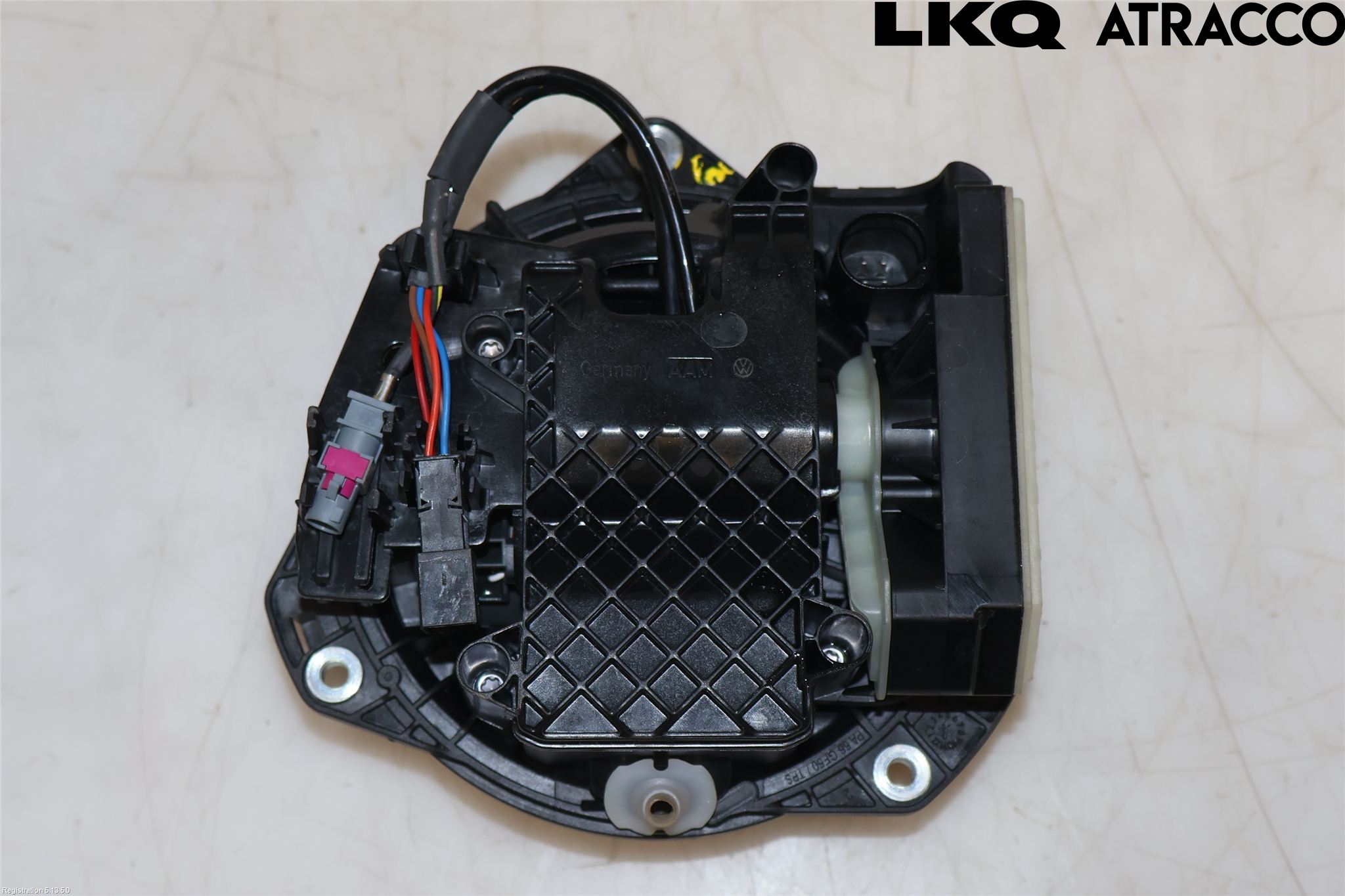 Volkswagen VW PASSAT 20-24 Bakluke Handtak Ytre
