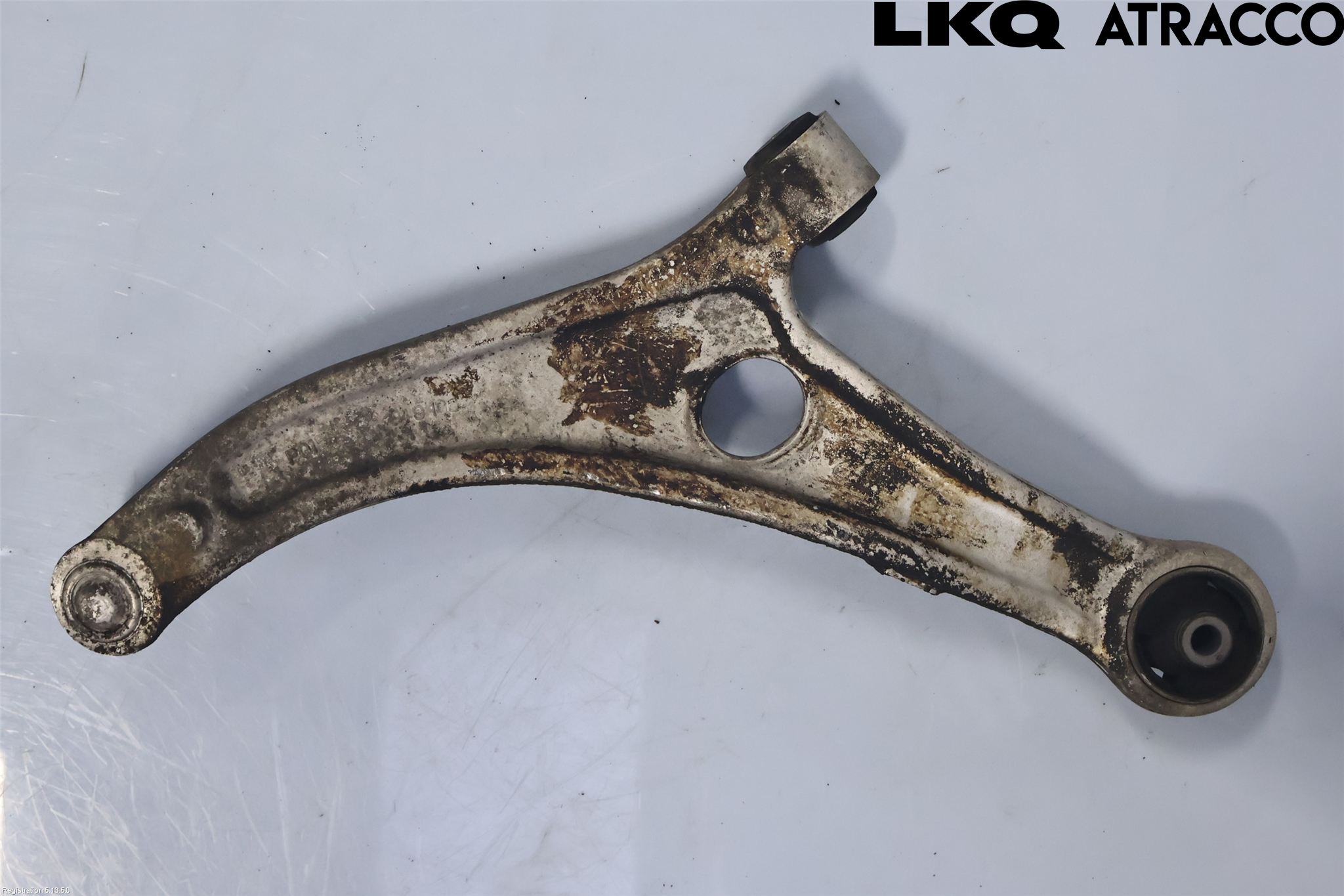 Hyundai i40 16-18 Bærearm Foran Høyre Nedre