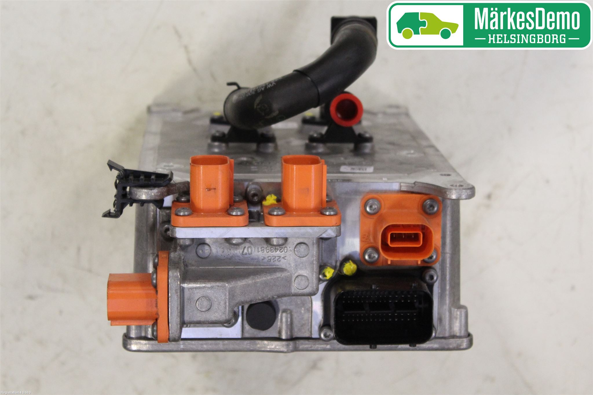 Volkswagen VW PASSAT 15-19 Batterilader Hybrid
