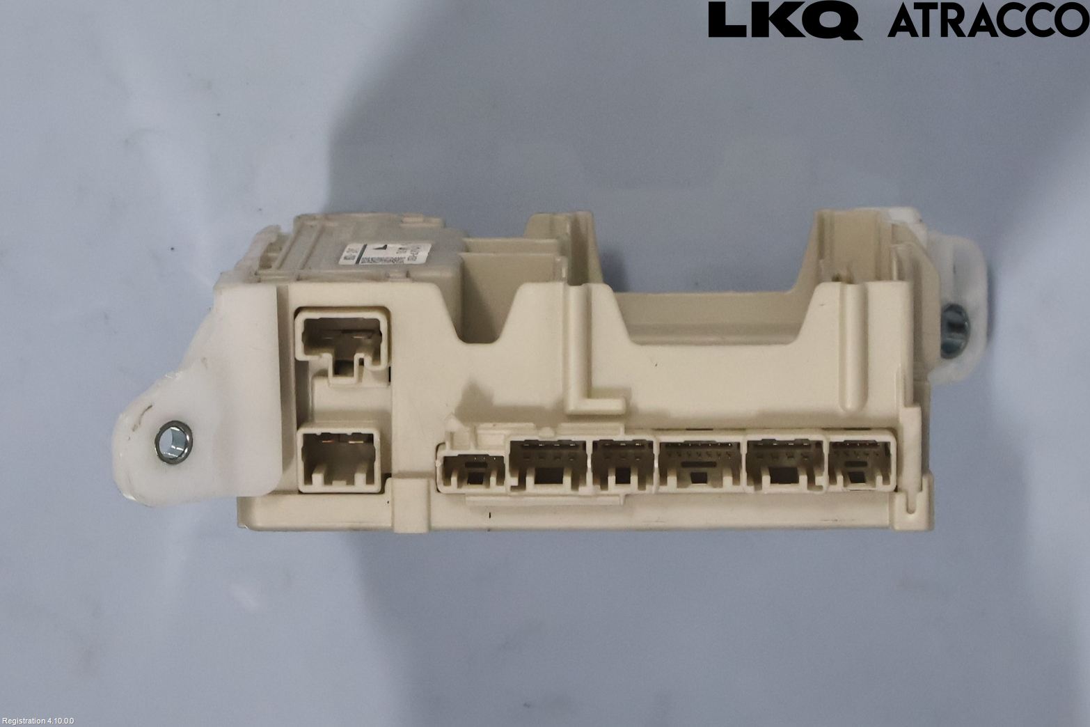 Toyota HILUX 16- Sikringsboks - Elsentral