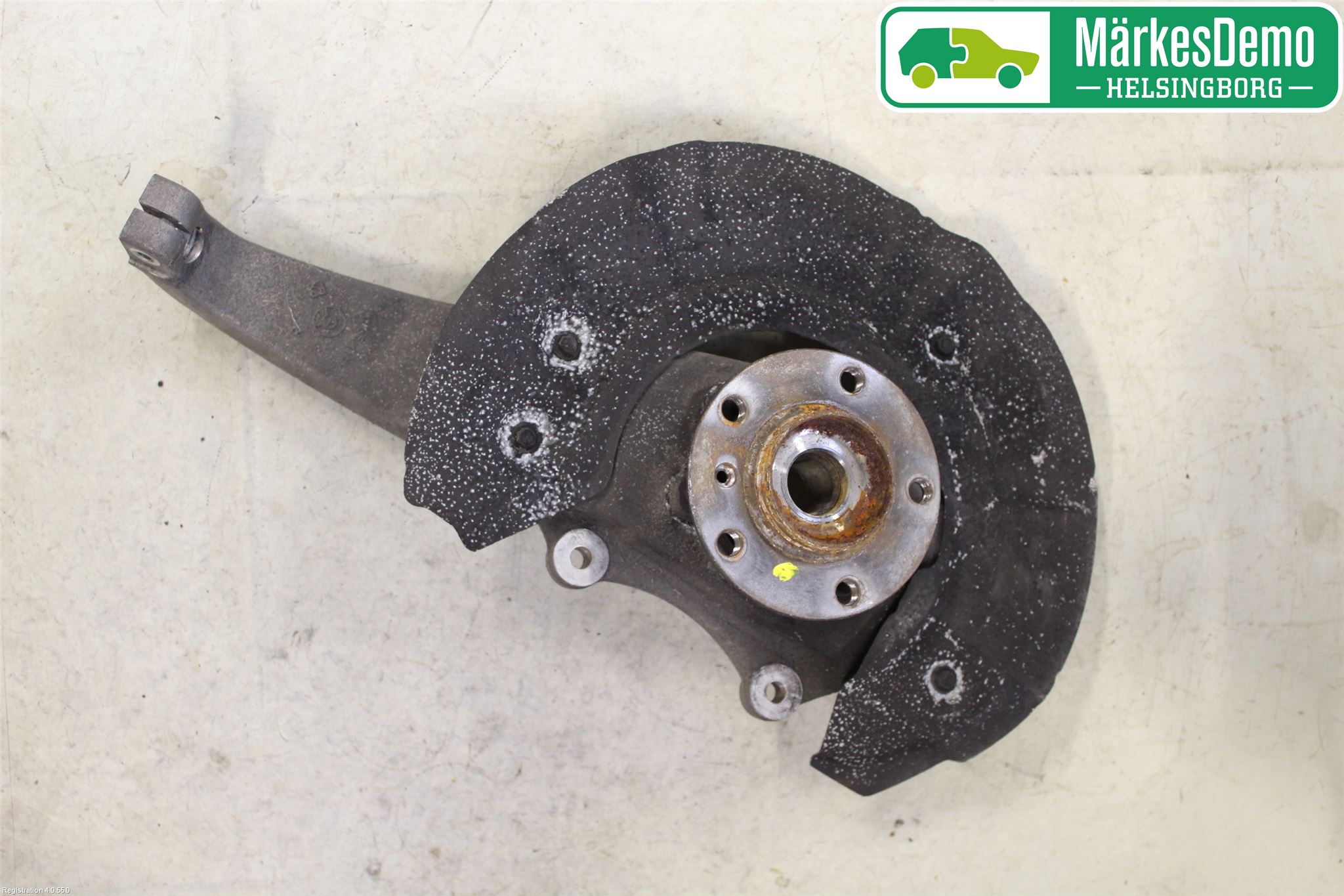 BMW 5 F10/F11/F18 09-17 Spindel Hf
