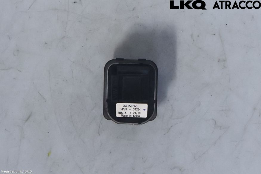 Volkswagen VW TOUAREG CR 18- Bryter Speil