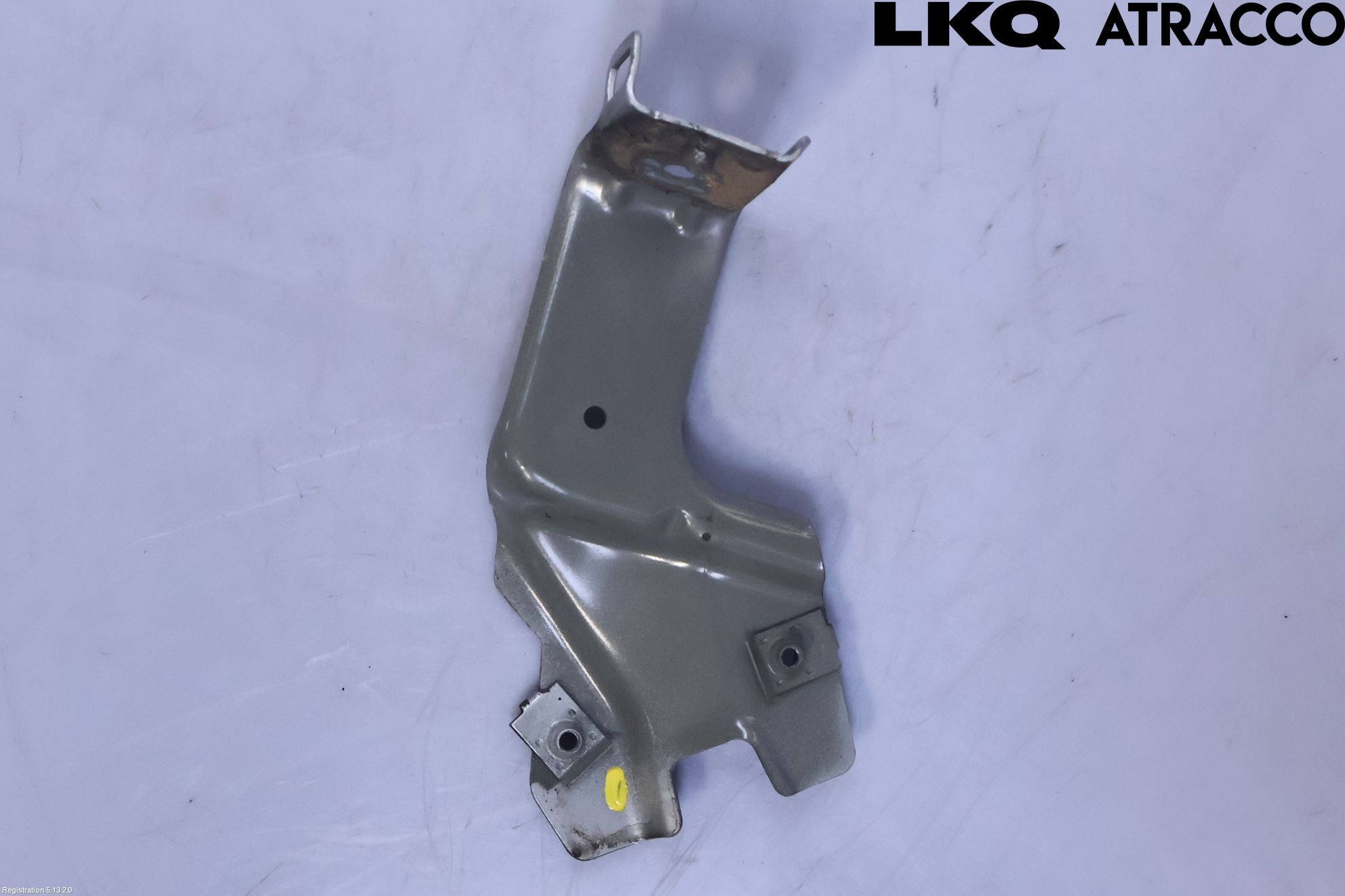 Opel INSIGNIA 09-16 Frontskjermfeste Venstre