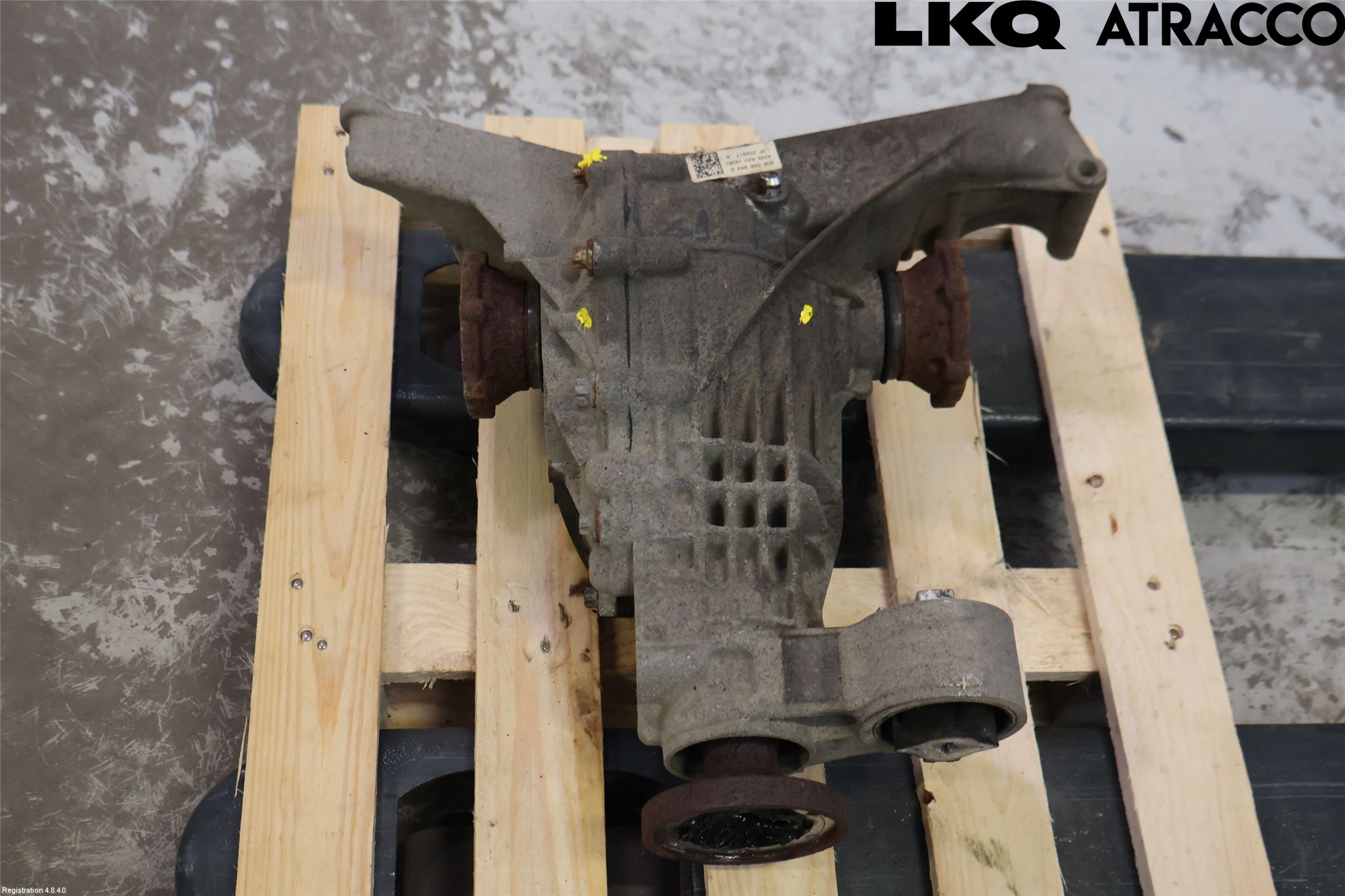 Audi A4/S4 B9 16-19 Bakaksel Kardang Bak -Diff