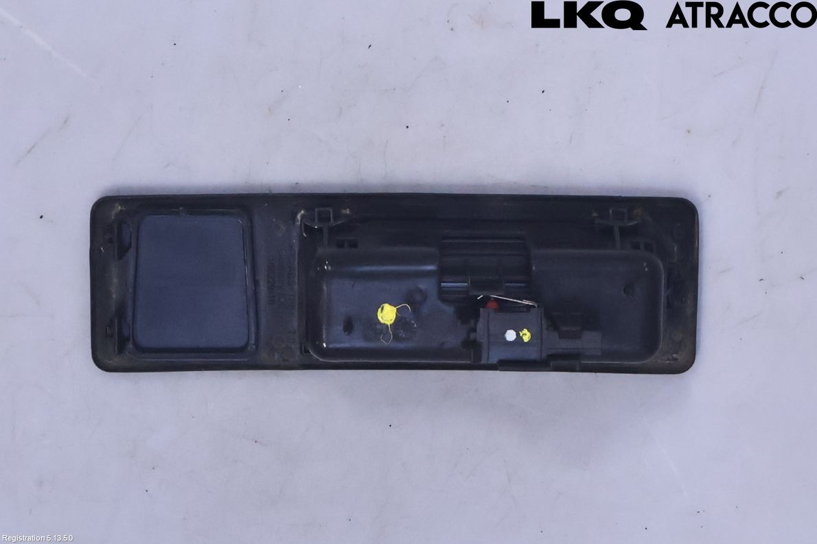 BMW 3 F30/F31/F80 12-19 Bakluke Handtak Ytre