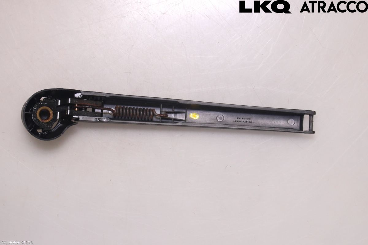 Volkswagen VW PASSAT 11-14 Viskerarm Bakrute