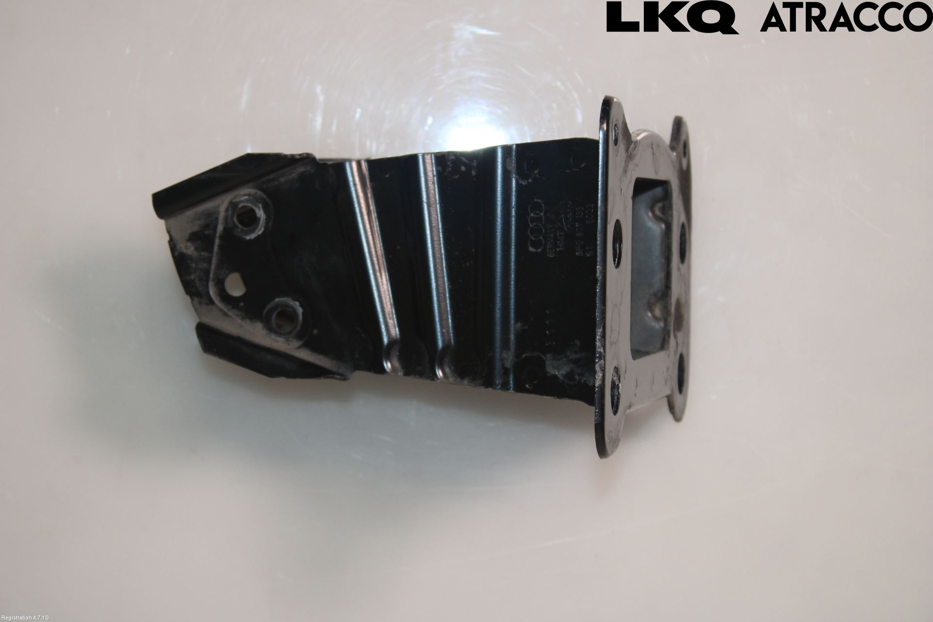 Audi A3/S3 05-13 Støtfanger Foran Feste