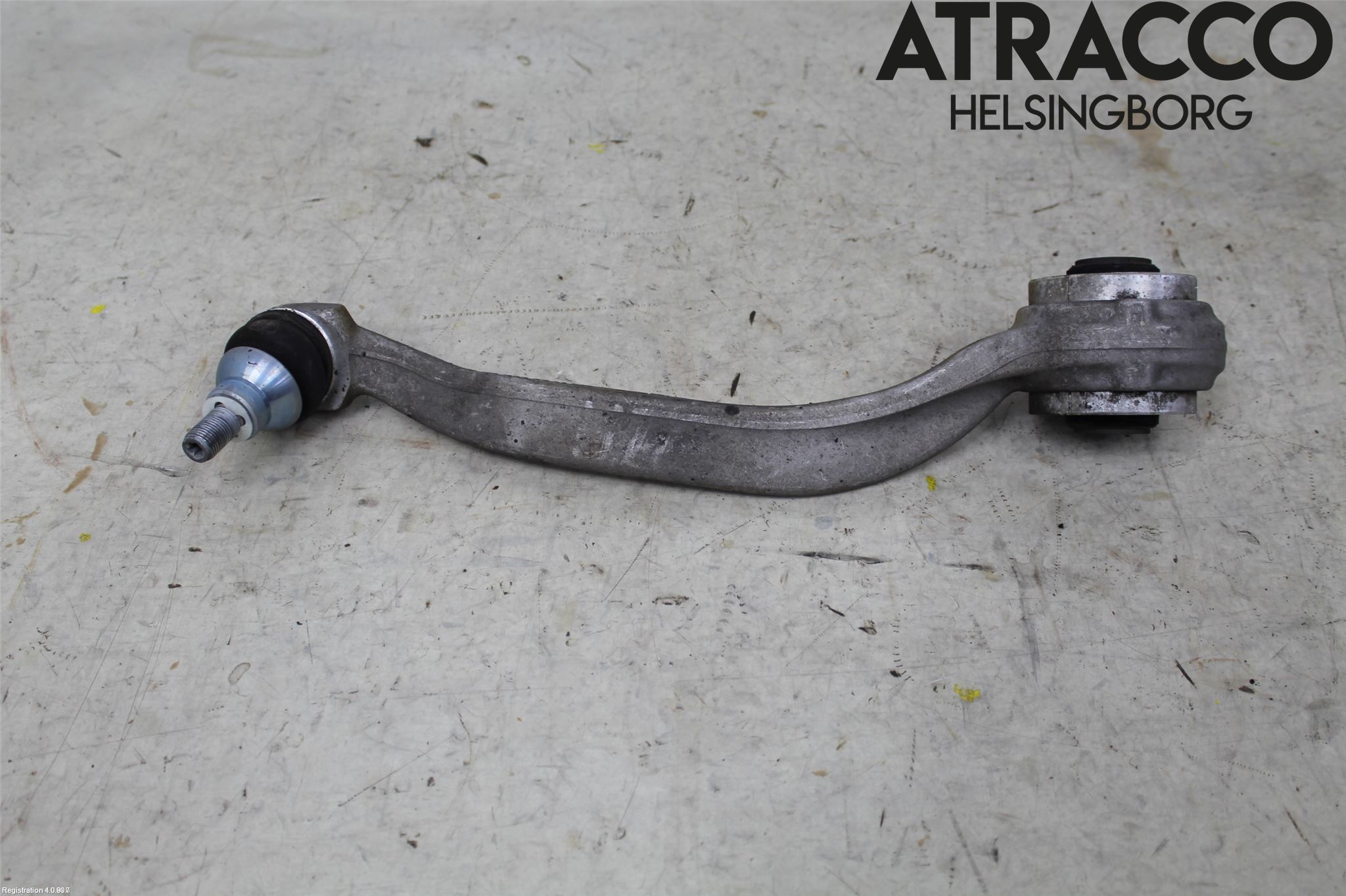 Mercedes-Benz MB E-KLASS (W213) 16-23 Bærearm Foran Venstre Nedre