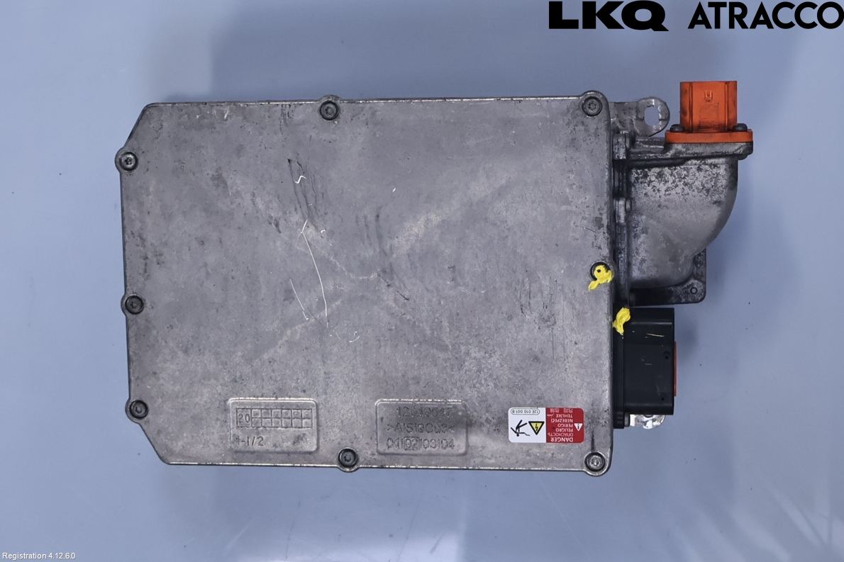Volkswagen VW PASSAT 20-24 Batterilader Hybrid